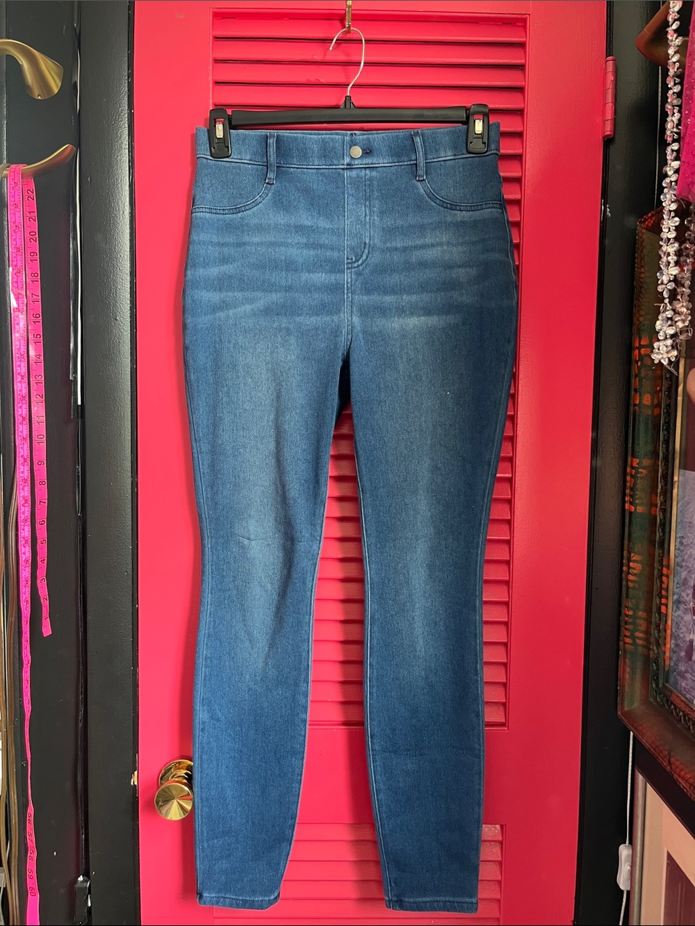 Time and Tru Women’s Skinny Jeans in Medium Blue